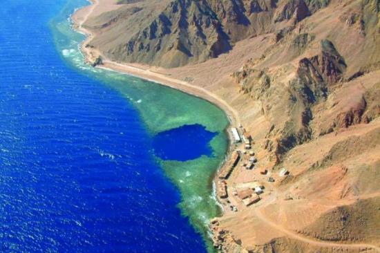 bluehole