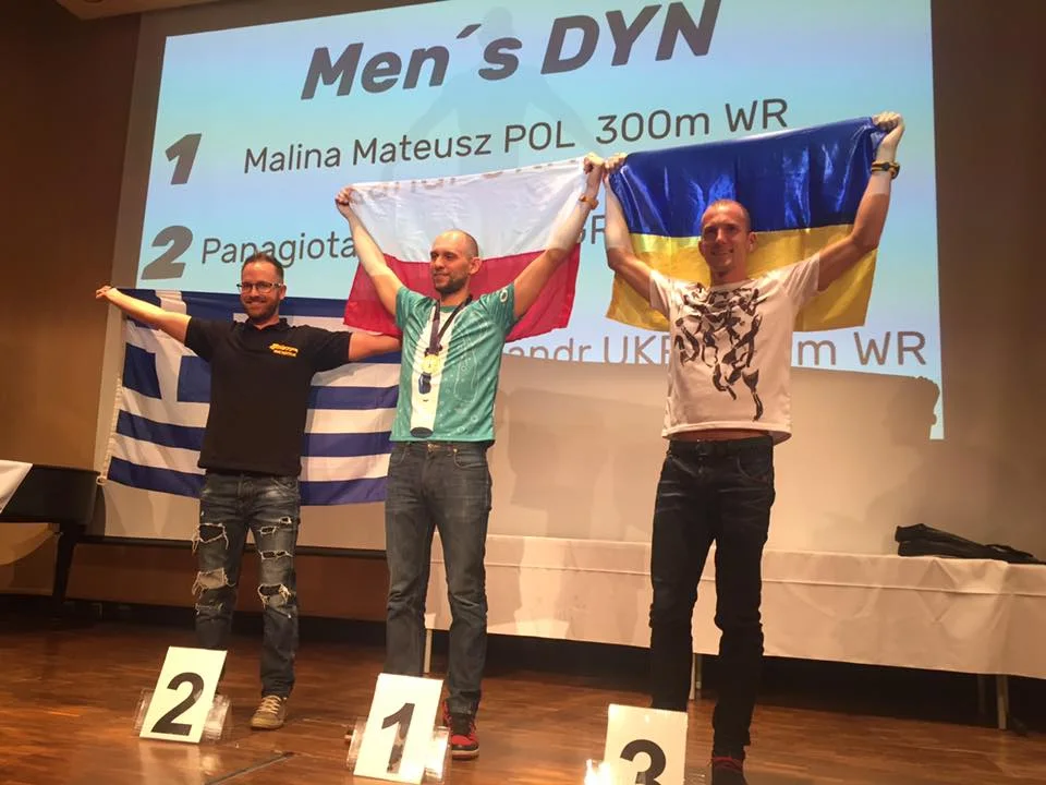 Зрители и спортсмены на чемпионате мира по фридайвингу 2016